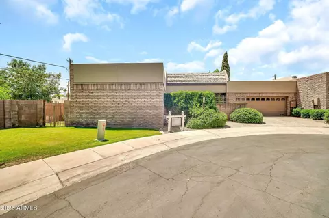 7037 N 11th Dr, Phoenix, AZ 85021