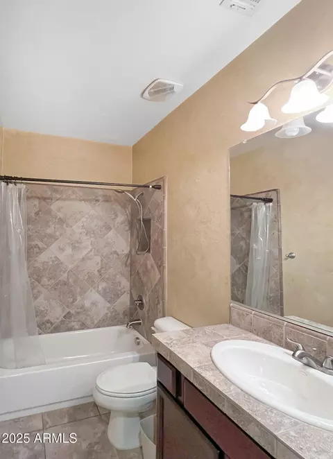 Bath - 3558 E Windsor Dr, Gilbert, AZ 85296 photo 3 of 4
