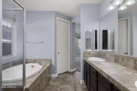 Bath - 3558 E Windsor Dr, Gilbert, AZ 85296 photo 2 of 4