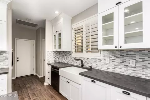 1134 S Lydia Ln, Gilbert, AZ 85296 photo 19