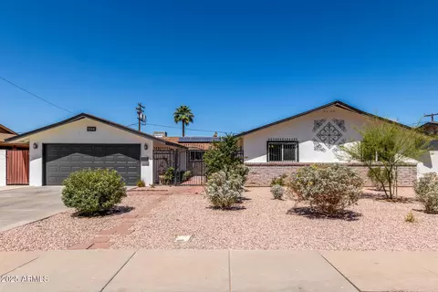 554 N Sunset Dr, Chandler, AZ 85225