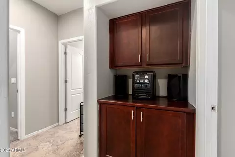 Entry Way - 5312 S 33rd Ave, Phoenix, AZ 85041 photo 3 of 3