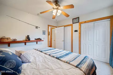Bedroom - 2245 Double Bogey Way, Overgaard, AZ 85933 photo 6 of 6