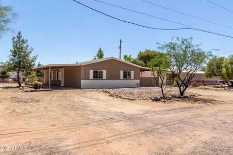 2157 N Delaware Dr, Apache Junction, AZ 85120 photo 6