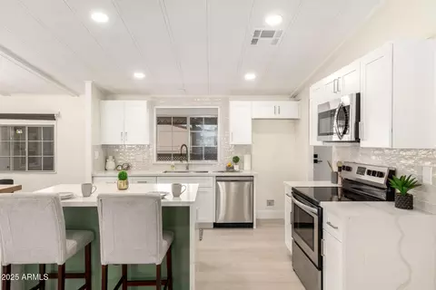 2157 N Delaware Dr, Apache Junction, AZ 85120 photo 12