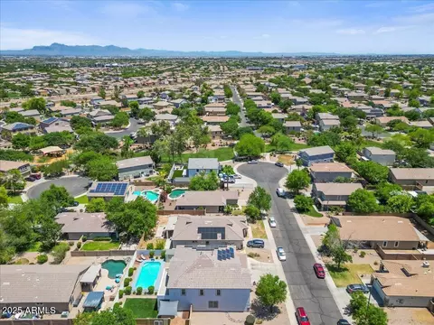 View/Area - 2466 E Harrison Ct, Gilbert, AZ 85295 photo 4 of 7