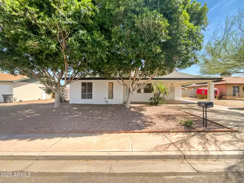 920 E Garnet Ave, Mesa, AZ 85204