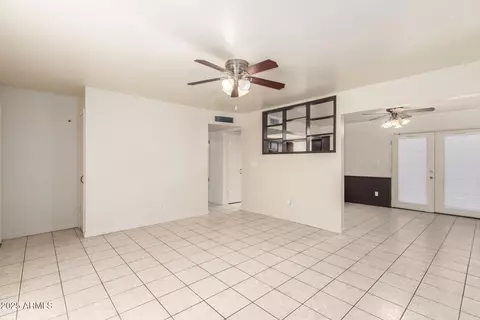 7360 N 38th Dr, Phoenix, AZ 85051 photo 6