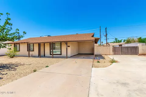 7360 N 38th Dr, Phoenix, AZ 85051 photo 2
