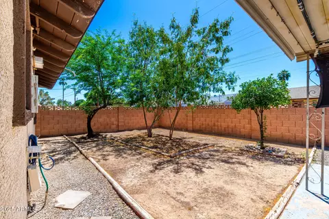 7360 N 38th Dr, Phoenix, AZ 85051 photo 21