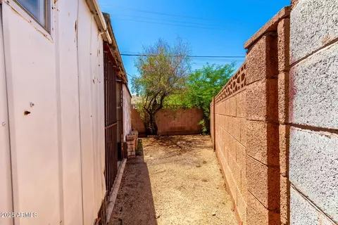 7360 N 38th Dr, Phoenix, AZ 85051 photo 28