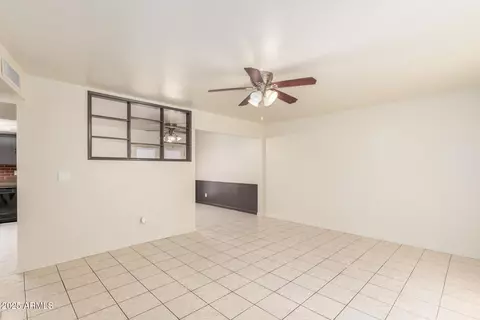 7360 N 38th Dr, Phoenix, AZ 85051 photo 5