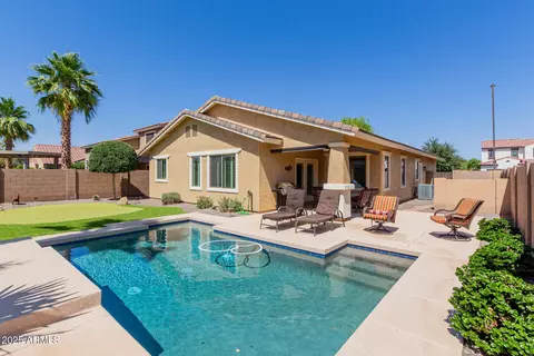 7050 S Fawn Ave, Gilbert, AZ 85298