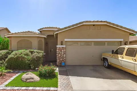 6620 S 16th Dr, Phoenix, AZ 85041