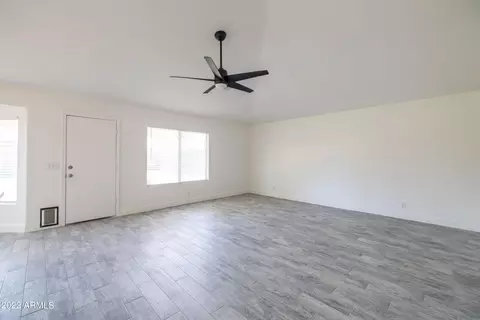 Living - 2889 E Tyson Ct, Gilbert, AZ 85295 photo 1 of 9