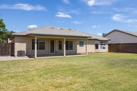 Exterior - 2889 E Tyson Ct, Gilbert, AZ 85295 photo 6 of 9