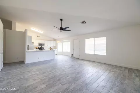 Living - 2889 E Tyson Ct, Gilbert, AZ 85295 photo 5 of 9