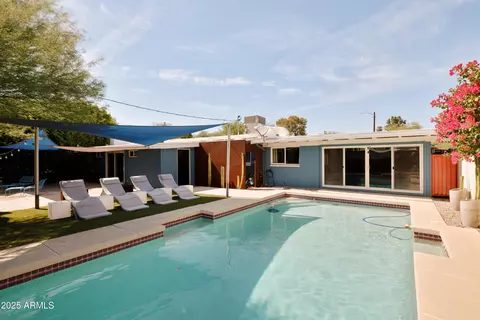 Exterior - 1029 E Palo Verde Dr, Phoenix, AZ 85014 photo 4 of 6