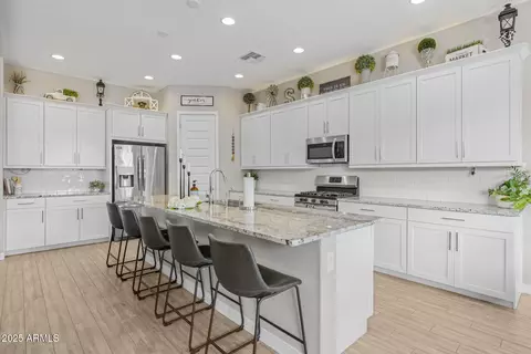 Kitchen - 2343 E Kelly Dr, Gilbert, AZ 85298 photo 1 of 7