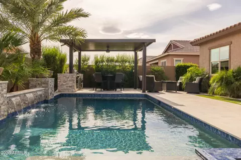 Exterior - 2343 E Kelly Dr, Gilbert, AZ 85298 photo 16 of 19
