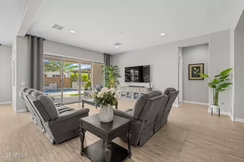Living - 2343 E Kelly Dr, Gilbert, AZ 85298 photo 1 of 1