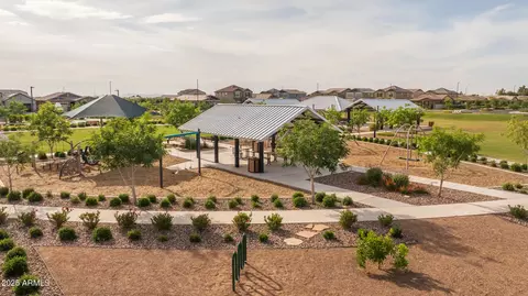 View/Area - 2343 E Kelly Dr, Gilbert, AZ 85298 photo 8 of 11