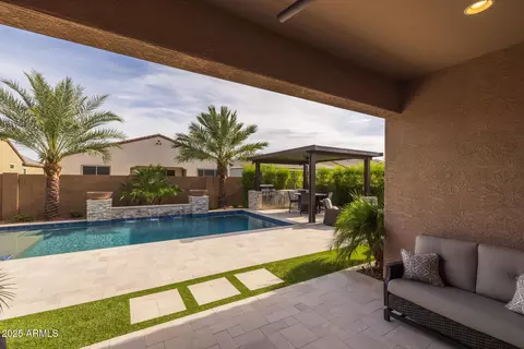 Exterior - 2343 E Kelly Dr, Gilbert, AZ 85298 photo 12 of 19