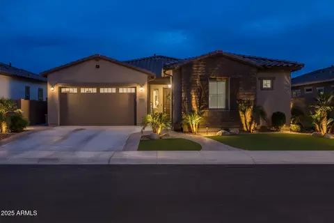 Exterior - 2343 E Kelly Dr, Gilbert, AZ 85298 photo 1 of 19