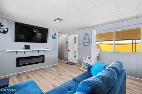 2609 W Southern Ave #258, Tempe, AZ 85282