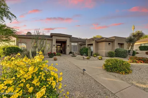 9534 E Monument Dr, Scottsdale, AZ 85262