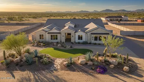 1933 E Long Rifle Rd, Phoenix, AZ 85086