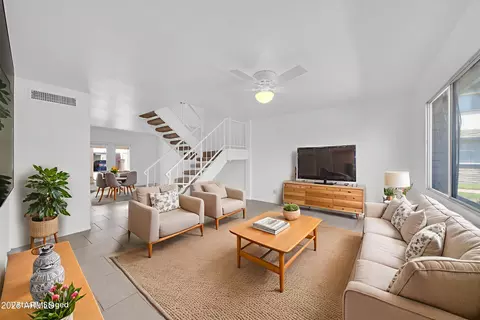 Living - 2812 E Clarendon Ave, Phoenix, AZ 85016 photo 1 of 2