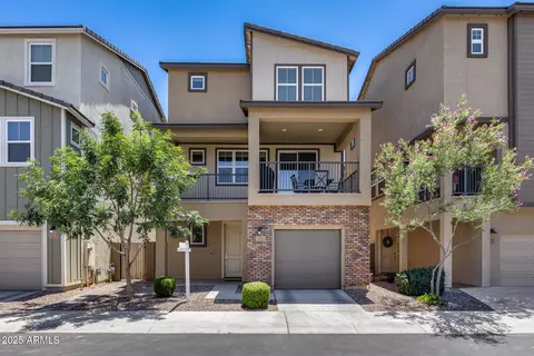 631 W Winchester Dr, Chandler, AZ 85286