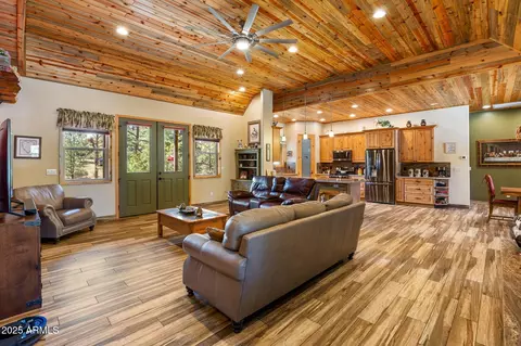 Living - 2352 Immelman Cir, Overgaard, AZ 85933 photo 4 of 4