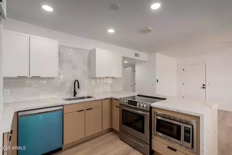 Kitchen - 2443 E Randall Dr, Tempe, AZ 85288 photo 4 of 4