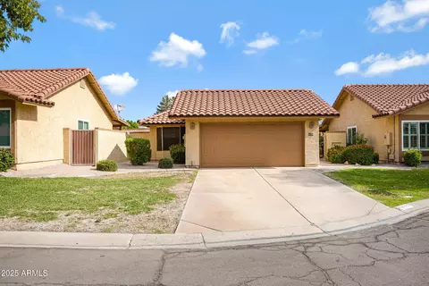 4790 E Navajo St, Phoenix, AZ 85044