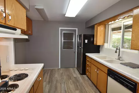 Kitchen - 5720 E University Dr, Mesa, AZ 85205 photo 3 of 4