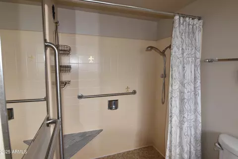 Bath - 5720 E University Dr, Mesa, AZ 85205 photo 2 of 3