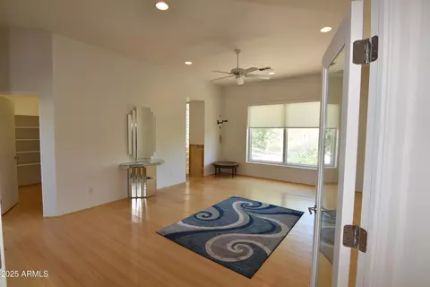 Living - 2570 E Manzanita St, Apache Junction, AZ 85119 photo 6 of 7