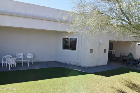Exterior - 2570 E Manzanita St, Apache Junction, AZ 85119 photo 15 of 19