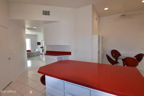 Kitchen - 2570 E Manzanita St, Apache Junction, AZ 85119 photo 7 of 7