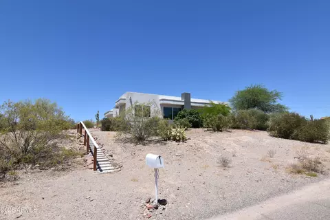 Exterior - 2570 E Manzanita St, Apache Junction, AZ 85119 photo 8 of 19