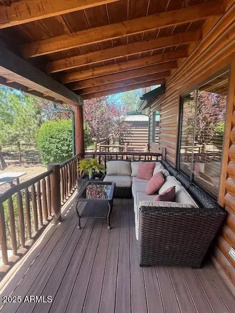 Exterior - 2676 Lodge Loop, Overgaard, AZ 85933 photo 3 of 4