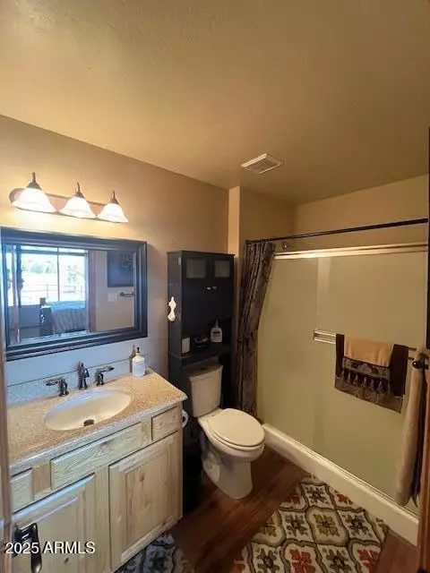 Bath - 2676 Lodge Loop, Overgaard, AZ 85933 photo 1 of 2