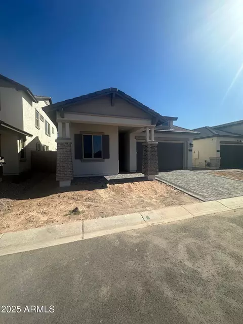 3637 E Rochelle Cir, Mesa, AZ 85213