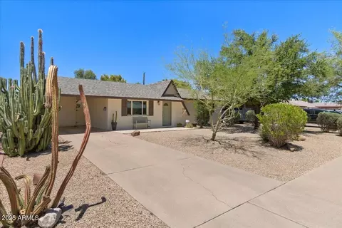 Exterior - 1922 E Concorda Dr, Tempe, AZ 85282 photo 4 of 14