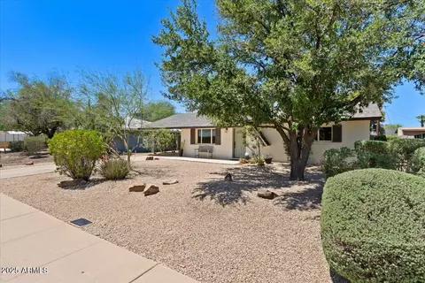 Exterior - 1922 E Concorda Dr, Tempe, AZ 85282 photo 3 of 14