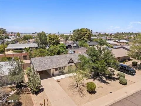 View/Area - 1922 E Concorda Dr, Tempe, AZ 85282 photo 3 of 7