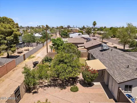 View/Area - 1922 E Concorda Dr, Tempe, AZ 85282 photo 4 of 7