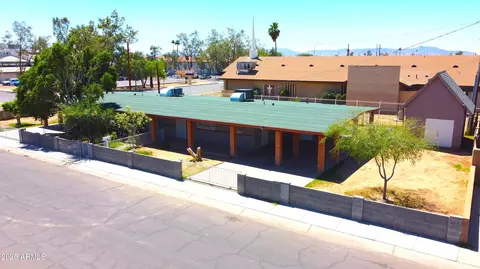 3905 W Almeria Rd, Phoenix, AZ 85009
